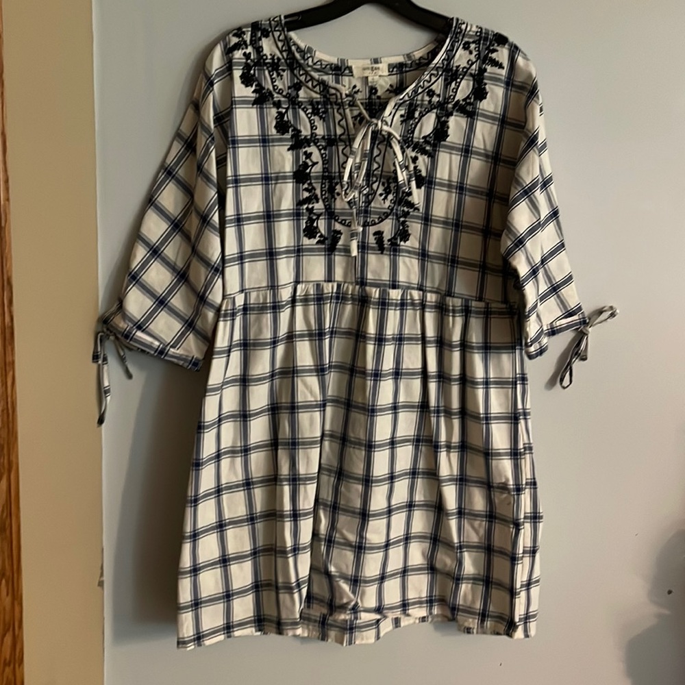 Umgee Plaid Womens Dress New Blue Ivory embroidery, tied